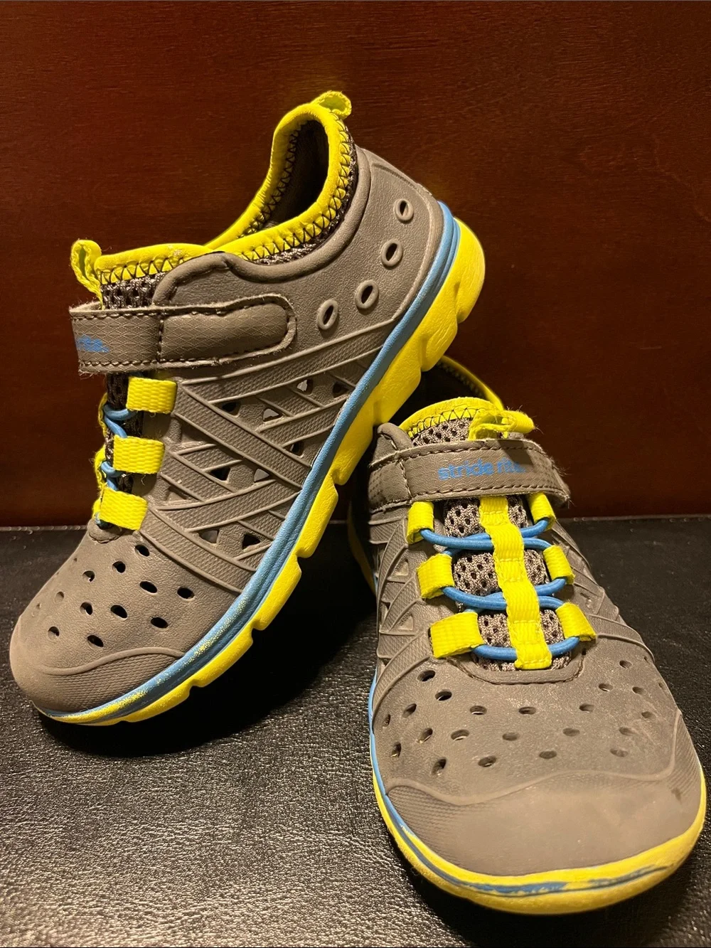 Stride Rite Made to Play Phibian Water Shoes